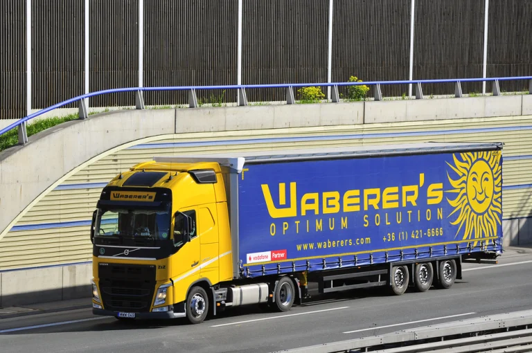 Waberer‘s - Neues Logistikzentrum in Debrecen / Waberer's - New logistics center in Debrecen