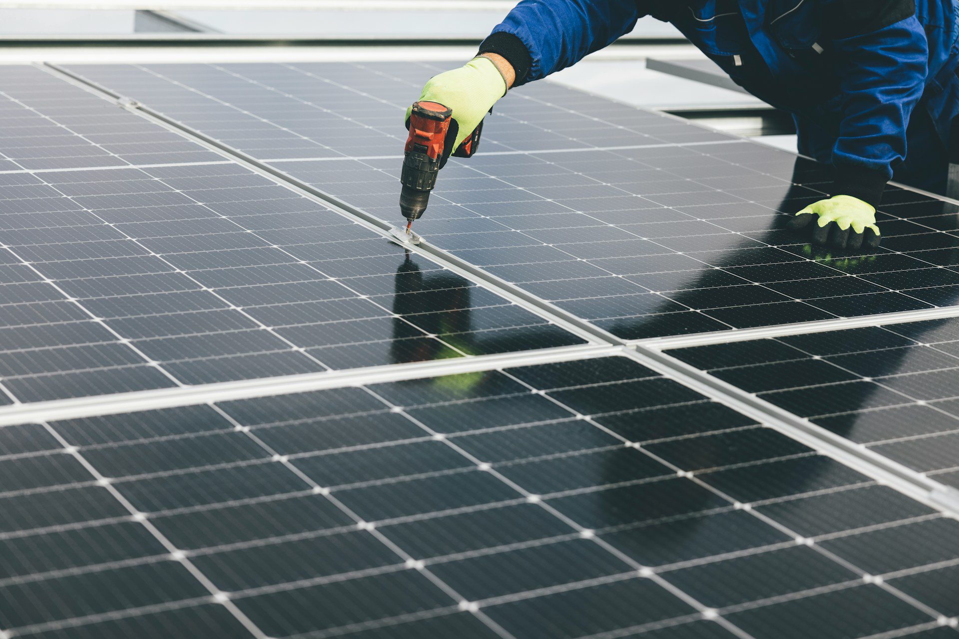 Vajda-Papír – Billions for green technologies