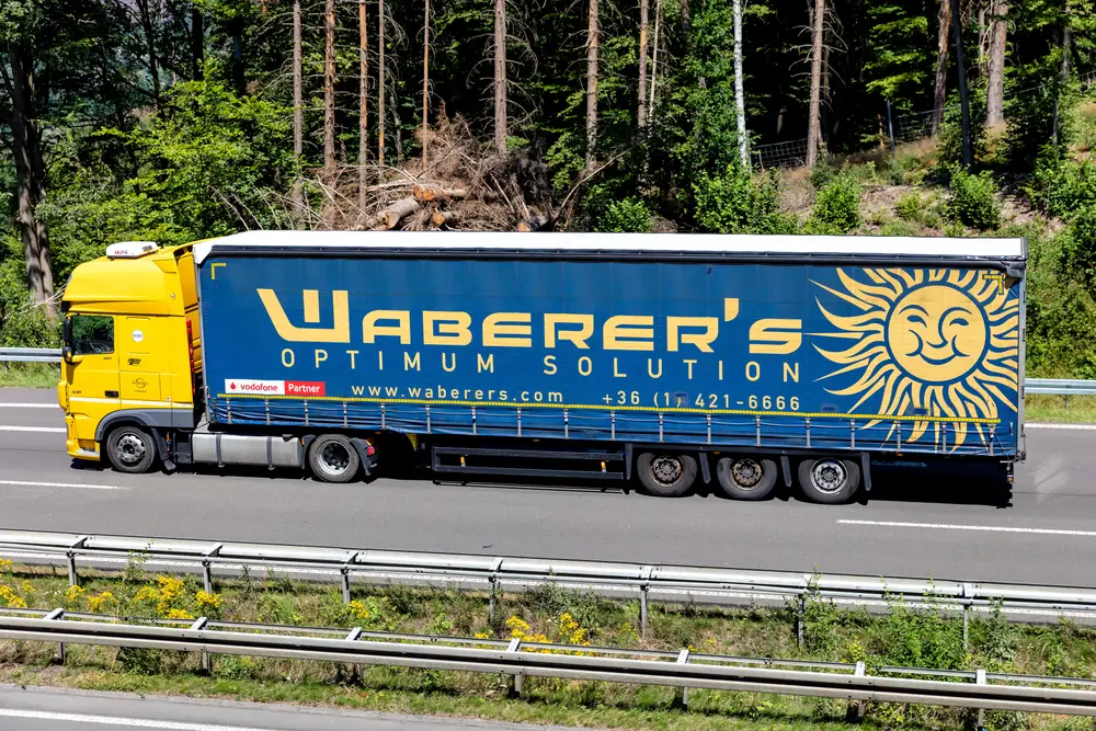 Waberer’s Group – Logistics center for postal service