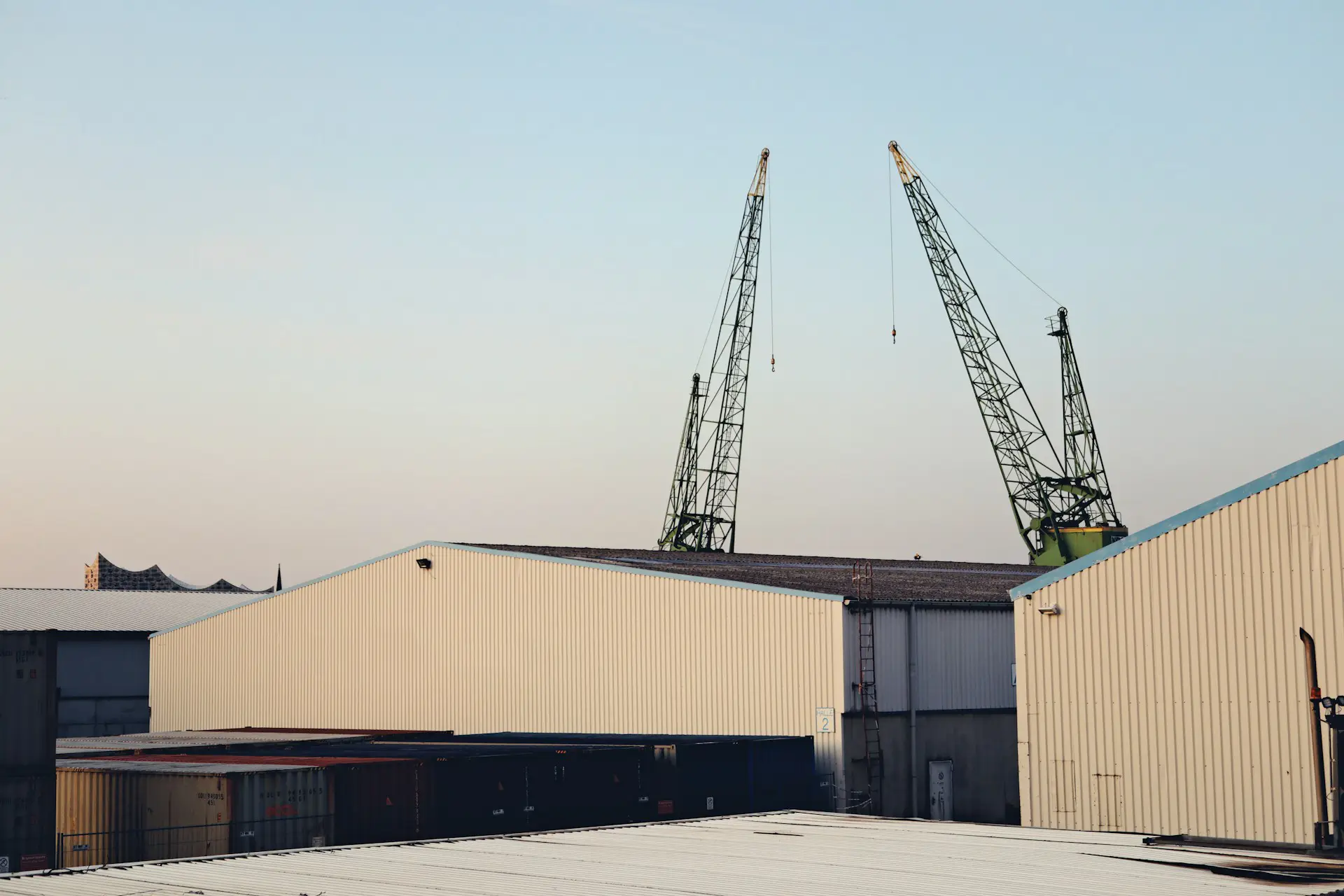 STOBAG – New industrial halls in Sülysáp