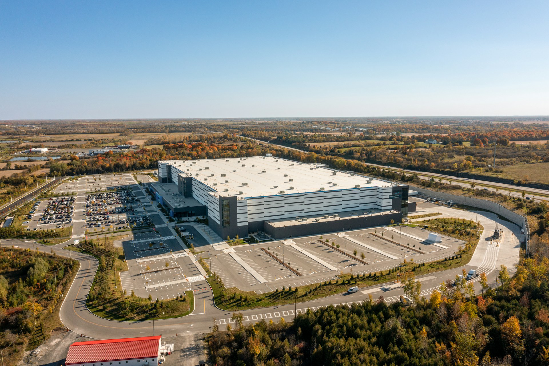 ZF Foxconn Chassis Modules – E-Axle assembly plant in Debrecen