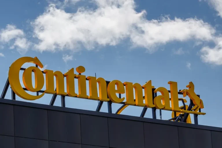 Regent L. P - Kauf der ContiTech-Sparte / Regent L.P. – Acquisition of the ContiTech division