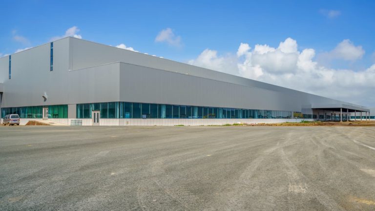 Intretech Hungary Kft. -Kapazitätserweiterung in Kapuvár / Intretech Hungary Kft. – Capacity expansion in Kapuvár